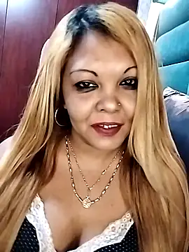 Snapshot of hemilynthomas2467 chatting on September 22, 8:55 pm hemilynthomas2467 online show from September 22, 8:55 pm