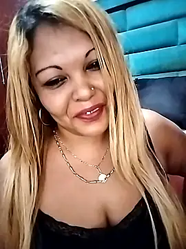 Snapshot of hemilynthomas2467 chatting on September 23, 9:01 am hemilynthomas2467 online show from September 23, 9:01 am