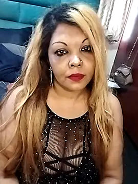 Snapshot of hemilynthomas2467 chatting on November 22, 8:46 am hemilynthomas2467 online show from November 22, 8:46 am