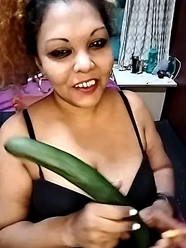 Snapshot of hemilynthomas2467 chatting on November 30, 7:51 pm hemilynthomas2467 online show from November 30, 7:51 pm