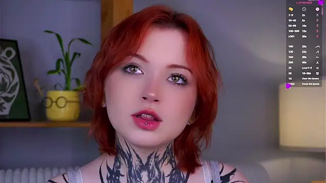 Snapshot of MarnaHarbor chatting on October 20, 1:44 pm MarnaHarbor online show from October 20, 1:44 pm