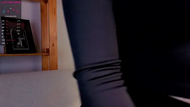 Snapshot of MarnaHarbor chatting on November 9, 11:30 am MarnaHarbor online show from November 9, 11:30 am