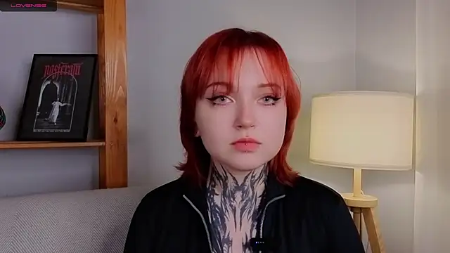 Snapshot of MarnaHarbor chatting on November 17, 2:12 pm MarnaHarbor online show from November 17, 2:12 pm