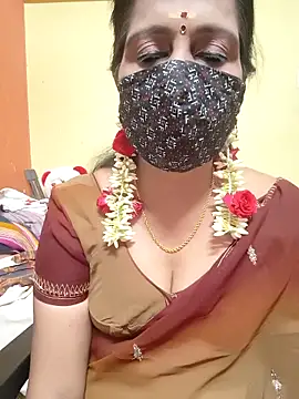 Snapshot of mallu-reshma chatting on September 18, 8:38 am mallu-reshma online show from September 18, 8:38 am