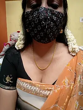 Snapshot of mallu-reshma chatting on October 17, 2:30 pm mallu-reshma online show from October 17, 2:30 pm