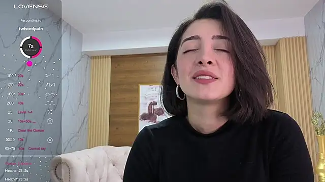 sara lopez s online show from April 18, 1:48 pm