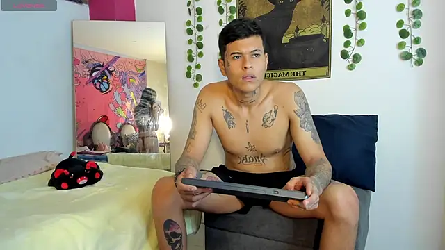 rosse dredd online show from October 20, 12:33 am