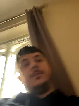 Snapshot of XXKieran chatting on October 22, 12:16 pm XXKieran online show from October 22, 12:16 pm