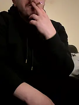 Snapshot of XXKieran chatting on January 10, 7:43 am XXKieran online show from January 10, 7:43 am