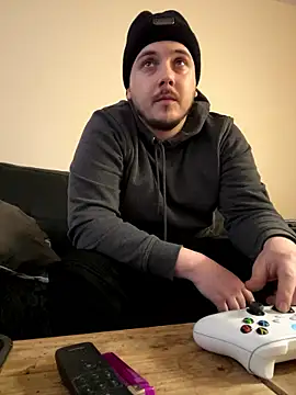 Snapshot of XXKieran chatting on January 13, 1:27 pm XXKieran online show from January 13, 1:27 pm