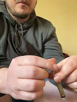 XXKieran online show from April 7, 3:56 pm