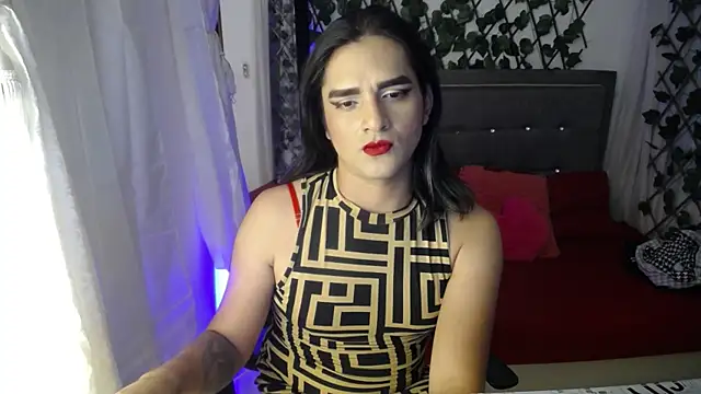 Snapshot of ivone_golosa chatting on November 8, 9:57 pm ivone golosa online show from November 8, 9:57 pm