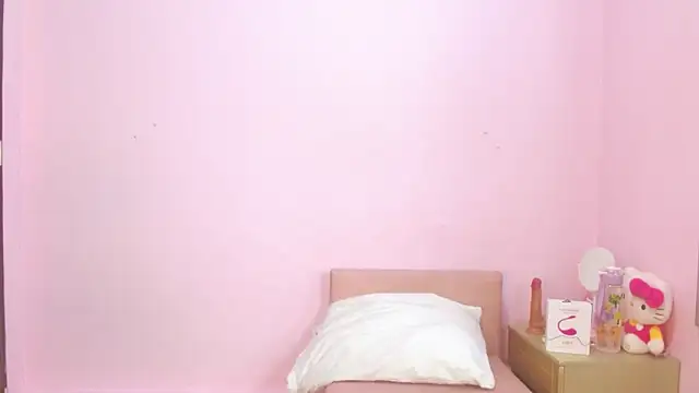 kiity horny  online show from October 14, 12:50 pm