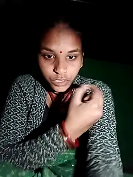 Idhika Jha online show from November 26, 1:12 pm