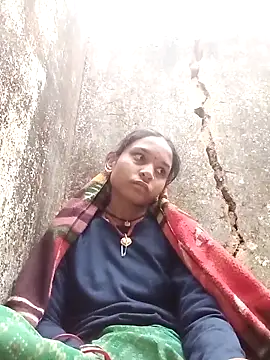 Idhika Jha online show from November 27, 1:18 am