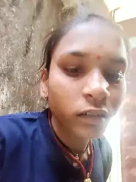 Idhika Jha online show from December 2, 9:25 am