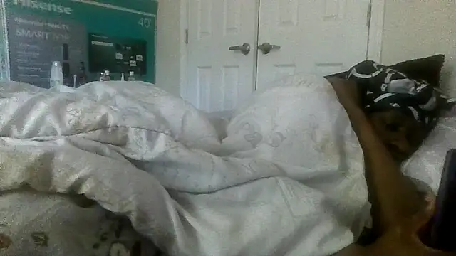 prettymaa online show from April 21, 7:28 pm