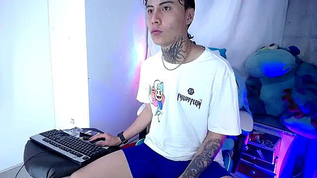 anaximandro hot online show from October 5, 2:26 pm