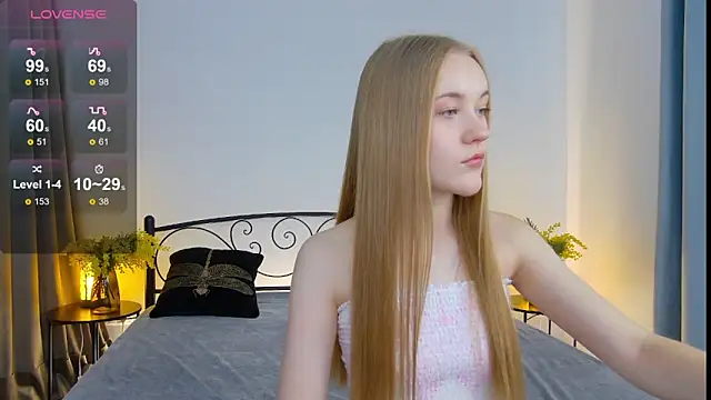 Snapshot of KumiKruz chatting on September 19, 12:39 pm KumiKruz online show from September 19, 12:39 pm