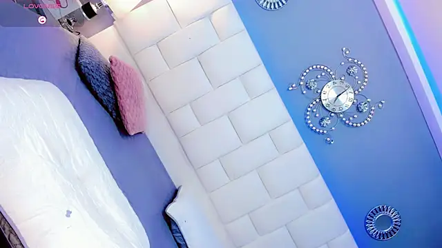 Naughty-sexy-girrl online show from November 22, 4:55 am