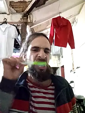 Snapshot of hairy_mannn chatting on October 24, 5:26 am hairy mannn online show from October 24, 5:26 am