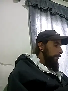 Snapshot of hairy_mannn chatting on November 19, 12:16 pm hairy mannn online show from November 19, 12:16 pm