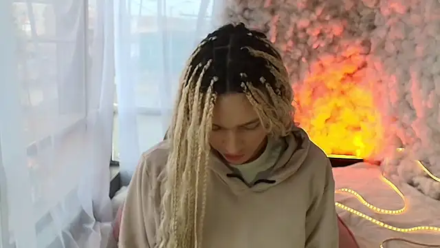 Aaron Fordd online show from March 6, 1:51 pm