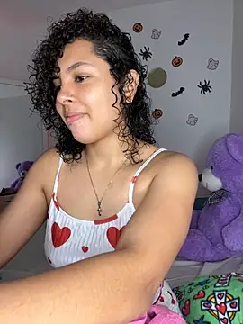 ViolettaMiller  online show from October 18, 1:30 am