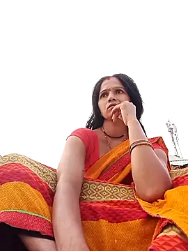 Snapshot of Jooli_xx chatting on September 18, 1:18 am Jooli xx online show from September 18, 1:18 am