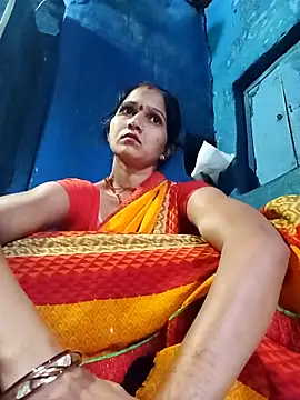 Snapshot of Jooli_xx chatting on September 27, 12:21 pm Jooli xx online show from September 27, 12:21 pm