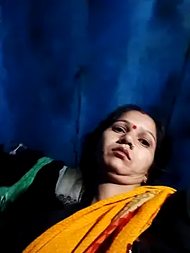 Snapshot of Jooli_xx chatting on October 9, 11:58 pm Jooli xx online show from October 9, 11:58 pm