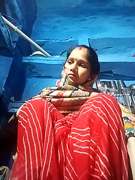 Snapshot of Jooli_xx chatting on November 22, 12:48 pm Jooli xx online show from November 22, 12:48 pm