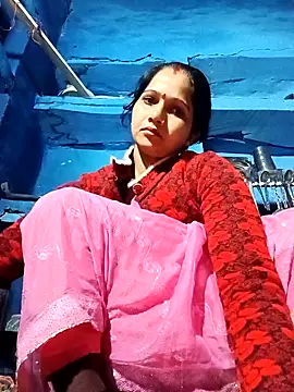 Snapshot of Jooli_xx chatting on December 16, 12:15 am Jooli xx online show from December 16, 12:15 am