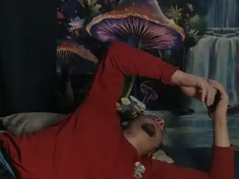 Snapshot of YoBlezz chatting on November 25, 7:08 am YoBlezz online show from November 25, 7:08 am