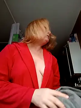 LiluLiluLilu online show from March 5, 8:32 am