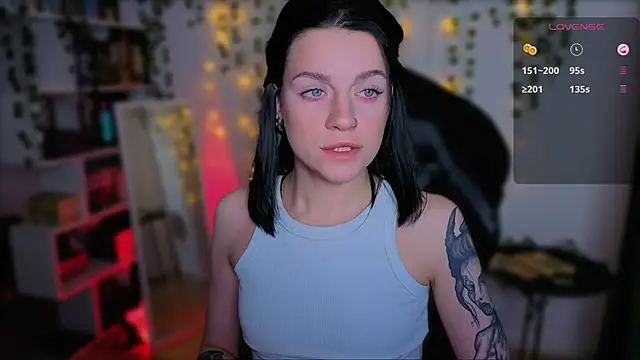 raspberry  girl  online show from September 23, 8:56 pm