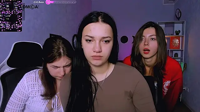 Snapshot of kitniss_dreamy chatting on September 30, 3:28 pm kitniss dreamy online show from September 30, 3:28 pm