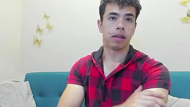 Snapshot of Muscle_Scott chatting on October 4, 12:03 pm Muscle Scott online show from October 4, 12:03 pm