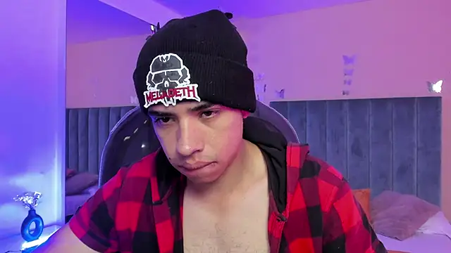 Snapshot of Muscle_Scott chatting on November 20, 12:38 pm Muscle Scott online show from November 20, 12:38 pm