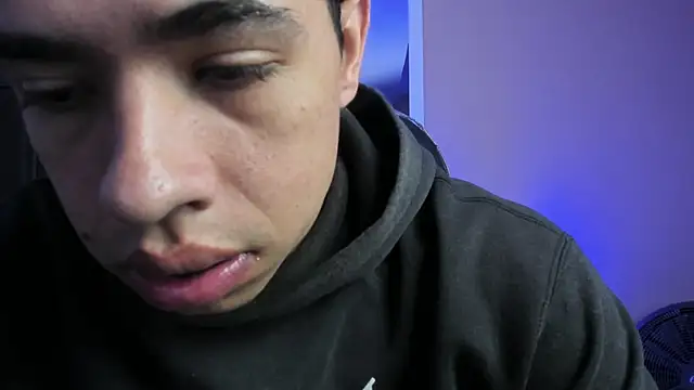 Muscle Scott online show from February 22, 2:26 pm