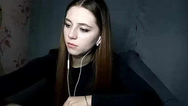 Sophiecuttie online show from October 5, 3:32 pm