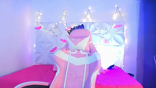 Snapshot of Abril1_gh chatting on October 26, 10:43 am Abril1 gh online show from October 26, 10:43 am