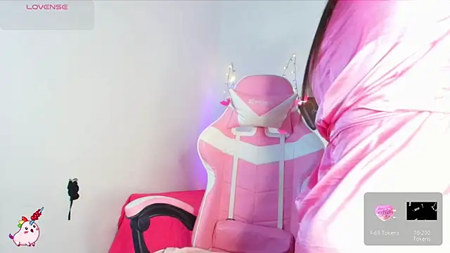 Snapshot of Abril1_gh chatting on October 27, 9:46 am Abril1 gh online show from October 27, 9:46 am