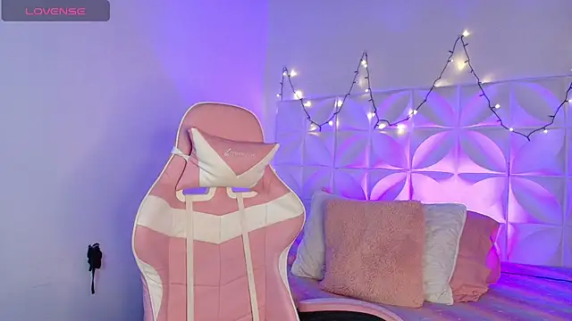 Snapshot of Abril1_gh chatting on November 5, 11:21 am Abril1 gh online show from November 5, 11:21 am