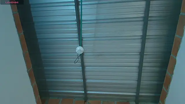 Snapshot of Abril1_gh chatting on December 15, 11:14 am Abril1 gh online show from December 15, 11:14 am