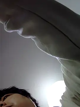 Snapshot of raterate555 chatting on December 1, 12:43 pm raterate555 online show from December 1, 12:43 pm