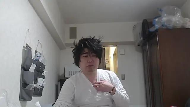 raterate555 online show from February 20, 5:04 am