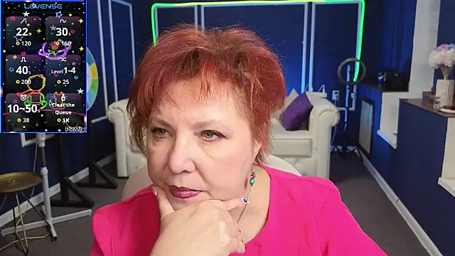 Kira Kenett online show from September 15, 7:19 am