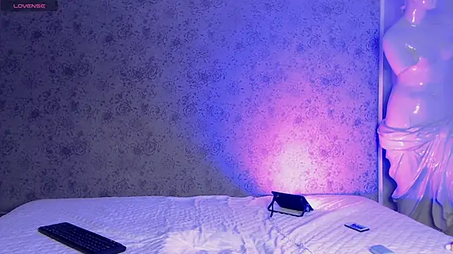 Melody Bakeer online show from September 11, 3:01 pm