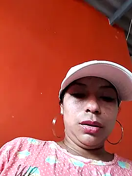Snapshot of AnggelicaSwan21 chatting on October 9, 4:38 pm AnggelicaSwan21 online show from October 9, 4:38 pm